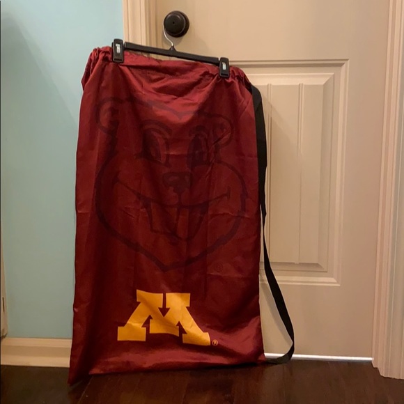 Drawstring University of Minnesota Red Laundry Bag - Picture 2 of 7